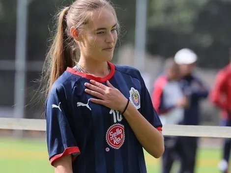 Ale Bellón encanta a sus seguidores con candente foto