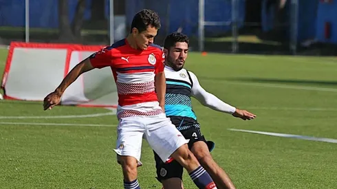 Chivas arma equipo con canteranos para competir en la liga.
