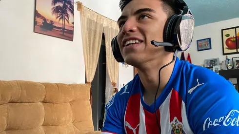 Los rojiblancos criticaron el retraso que presentaba el partido para Beltrán