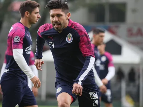 Oribe elogia talento de Macías y lo aconseja