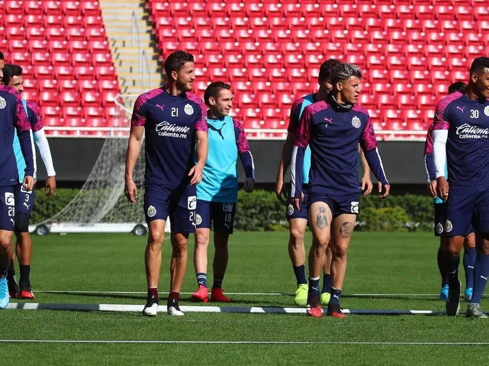 El nuevo problema para Chivas de cara al Apertura 2020