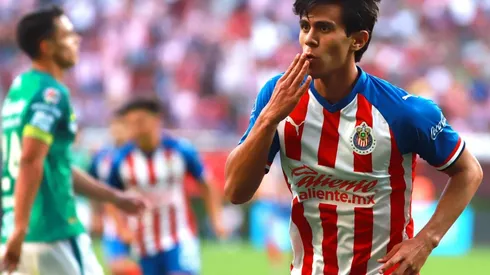 Macías fue reconocido por el director deportivo Ricardo Peláez