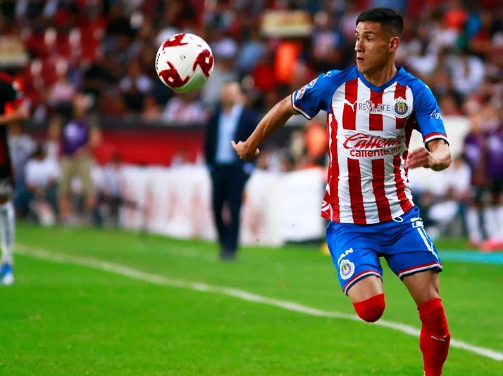 Uriel Antuna de Chivas cuenta cómo fue su infancia