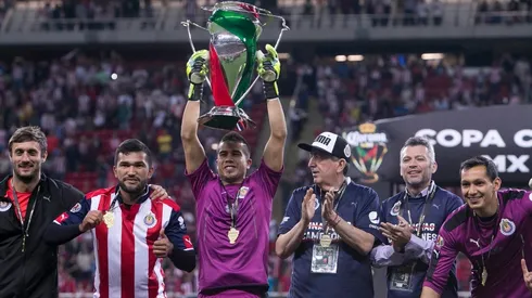 Chivas derrotó por penales a Monarcas Morelia