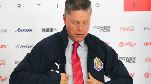 El director deportivo de Chivas tiene todas las cartas sobre la mesa
