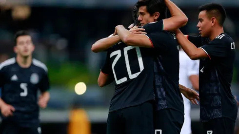 Macías consideró que haría una dupla idea con Raúl Jiménez