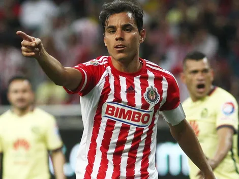 Se cumplen 4 años del último gol de Omar Bravo con Chivas