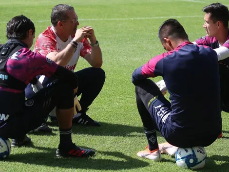 Pumas quiere a otro jugador de Chivas tras interés de comprar a Mayorga