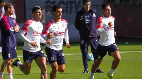 Dos exfutbolistas de Chivas jugarán partido de FIFA 20.