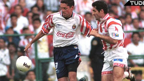 El recordado delantero marcó tres goles en la victoria 4-2 sobre Rayados en 1998