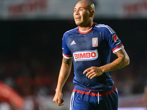 Chatón "no se olvida" de los Clásicos y la épica reacción de la afición de Chivas