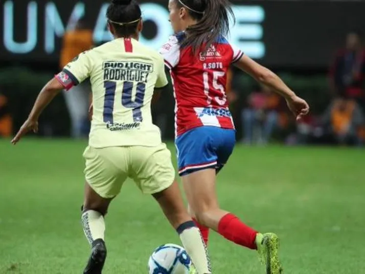 Chivas Femenil promueve el segundo reto del #ClásicoADistancia