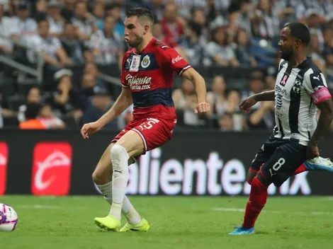 Lo que pedirá Chivas a Pumas por el traspaso de Mayorga