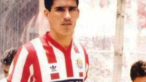 El ex atacante rojiblanco habló de lo que ha cambiado Chivas en el tiempo