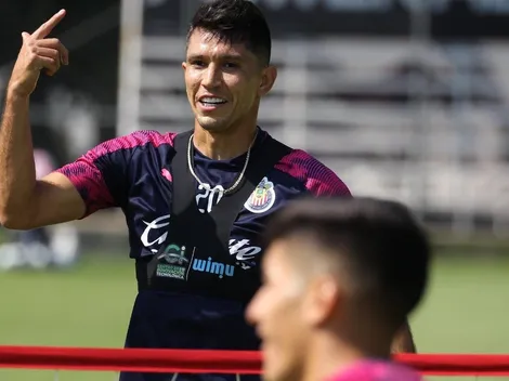 Los jugadores de Chivas que cumplieron el #10ToquesChallenge