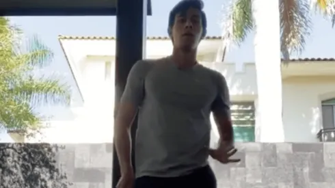 Macías comparte su primer video del #JJChallenge.