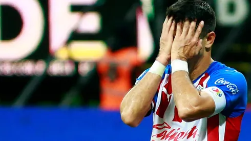 El cuerpo médico de Chivas hará seguimiento exhaustivo a ambos jugadores