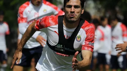 Briseño habría dejado la concentración rojiblanca para acompañar a su esposa en el alumbramiento