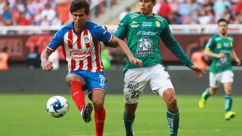 Macías sumó 77 minutos para recuperar su titularidad y anotó por segunda fecha seguida