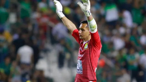 El portero agradeció la muestra de cariño de la afición rojiblanca