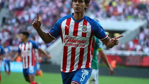 Macías colecciona tres tantos, que se han traducido en victorias para Chivas