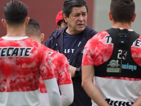 Tena se debate entre dos formaciones para recibir a León