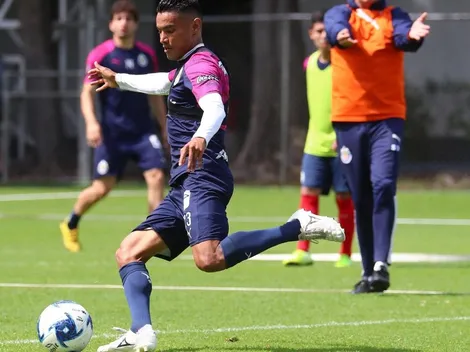 El reto del Gallito Vázquez en su debut como titular en Chivas