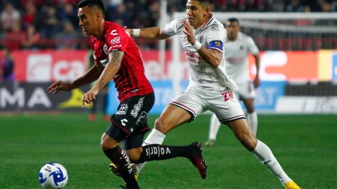 El capitán rojiblanco abandonó el partido en Tijuana antes del medio tiempo