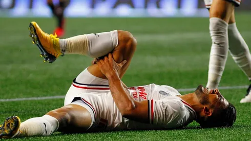 El zaguero disputó todo el partido en Tijuana, mientras el aficionado fue retirado del recinto y apresado por las fuerzas públicas