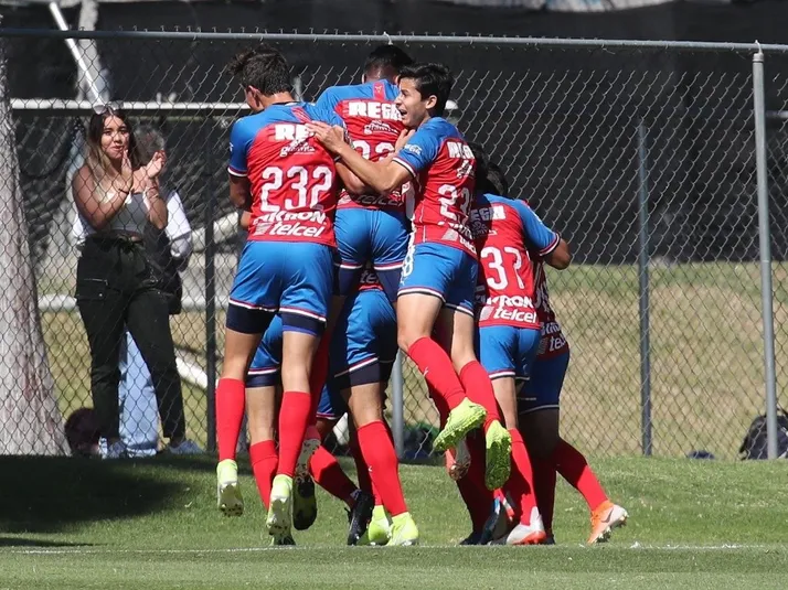 Chivas anuncia alianza para hallar talento en Estados Unidos