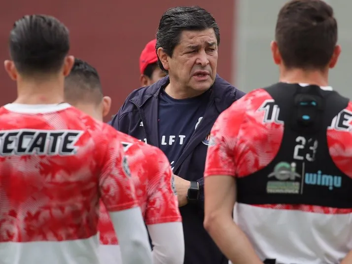 Afición exige variantes en el once inicial de Chivas frente a Cruz Azul