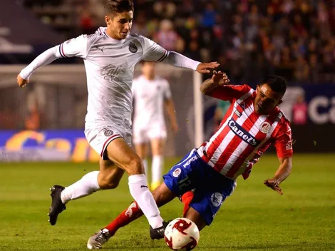 Afición de Chivas pide vuelta del "Cone" Brizuela en el once inicial