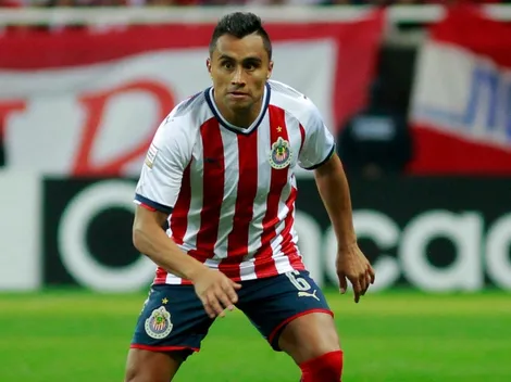 Aris Hernández confiesa que sueña con retirarse en Chivas