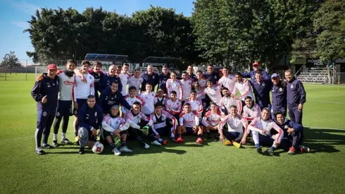 El grupo rojiblanco completó este viernes su preparación para la visita a Tigres UANL