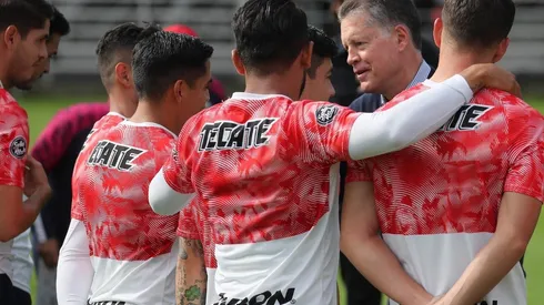 La directiva rojiblanca no consideró hacer otra contratación en este mercado pese a la salida de Guzmán