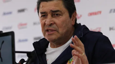 El timonel reconoció que prefirió que cobrara otro y se alegró porque Peralta tomara el balón