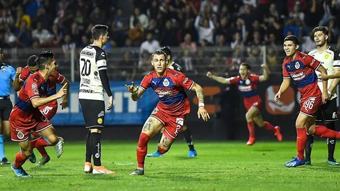 Cristian Calderón anotó el tanto que selló la paridad y concretó su intento en la tanda de penales