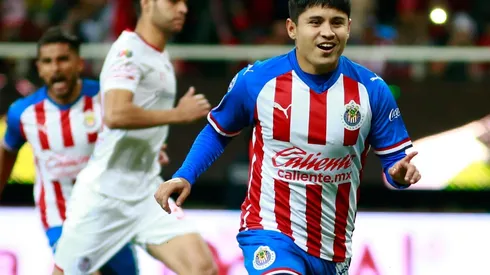 "Chofis" concreta un penal para anotar su primer tanto del semestre