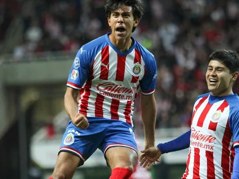 Chivas baja la cláusula de Macías para su venta en Europa