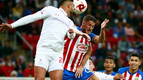 Los rojiblancos cedieron un empate en casa que los baja del liderato de la clasificación general