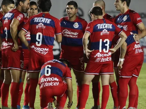 Chivas recuperaría al "Pocho" Guzmán de resolverse el escándalo