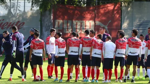 La plantilla rojiblanca no habló anoche con la prensa y este miércoles trabajó sin atención nuevamente