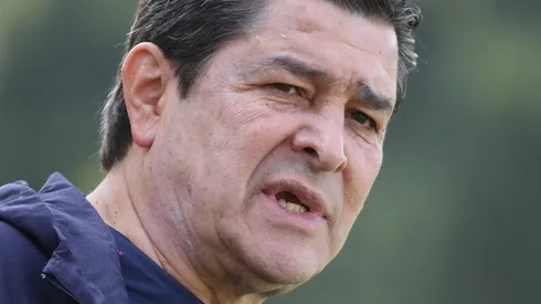 El timonel rojiblanco reconoció que tampoco le vayan a quitar a cinco jugadores para el Preolímpico y tener que seguir en competencia