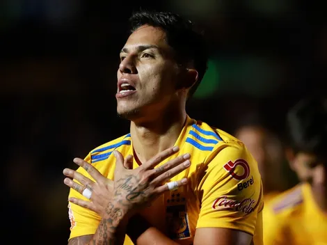 "Si por mi fuera voy a Chivas": Carlos Salcedo
