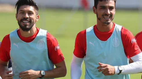 Los dos veteranos no tendrán acción ante FC Juárez y Peralta este domingo cumple 36 años de edad