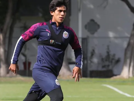 Afirman que Macías es el único refuerzo que será titular en Chivas