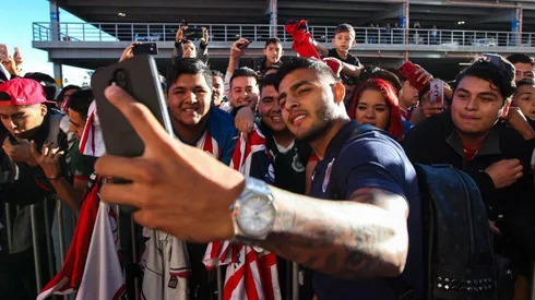 ¡Multitudinario! Así recibió la afición a Chivas