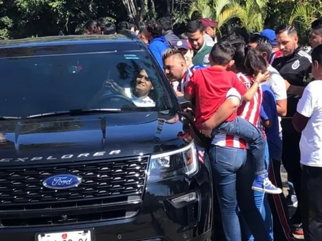 La afición apoyó desde afuera triunfo de Chivas