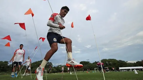 El defensor se plantea la pretemporada con optimismo para continuar como titular en la banda derecha