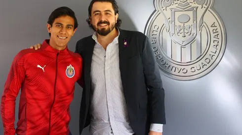 Macías firmó su contrato y tenía estipulado unirse el lunes a la pretemporada pero se adelantó